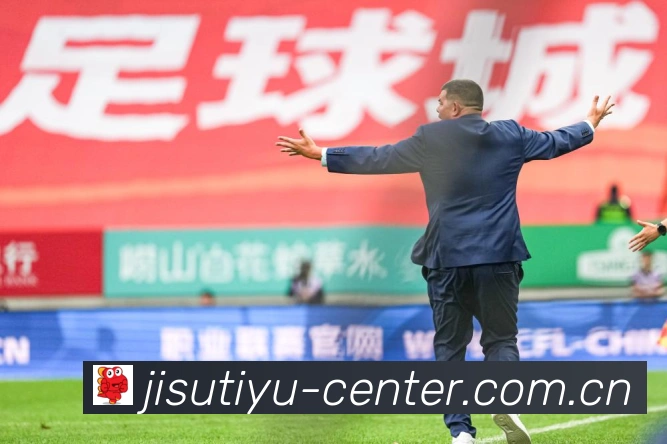 徐昕引发多所美高校关注下周赴美备战征程赛场复盘